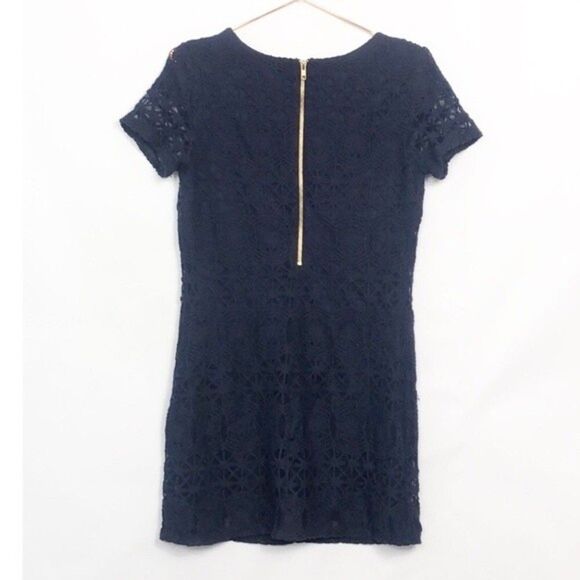Lulu's Navy Lace Short Sleeve Mini Dress Excellent Used Condition XS 22C - Picture 3 of 7